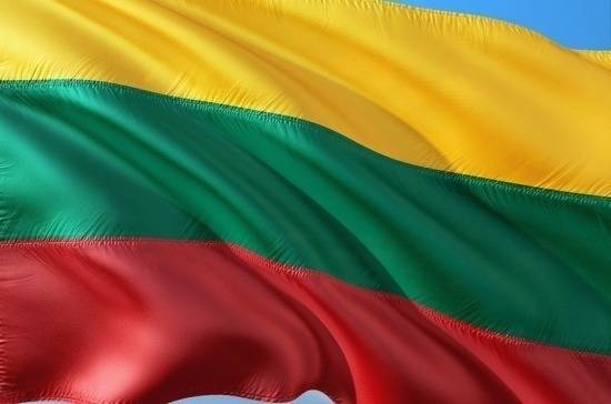 Бывший главком ВС Литвы назначен советником президента