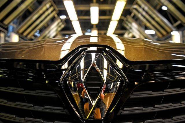 СМИ: Renault поднимет розничные цены на все автомобили в России