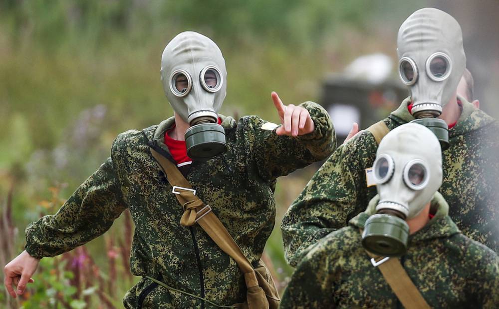 В России усиливают военную подготовку школьников