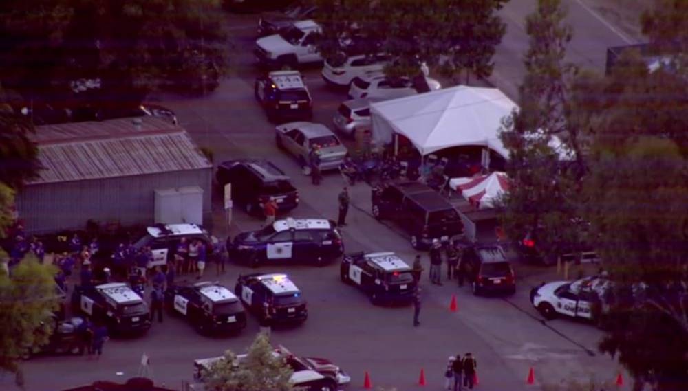 3 погибли 15 ранены: людей расстреляли на фестивале еды в Калифорнии