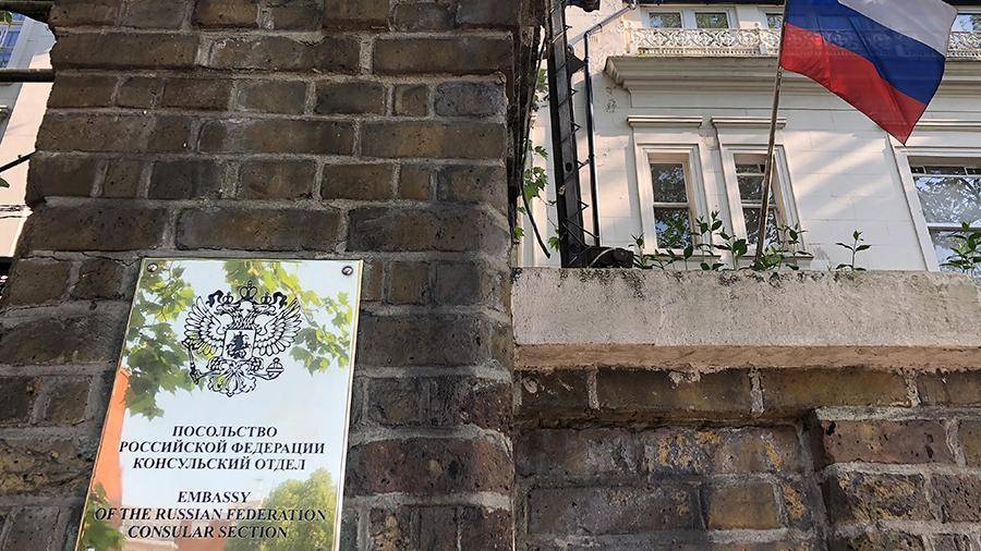 Российское посольство в Британии осудило невыдачу виз жителям Крыма