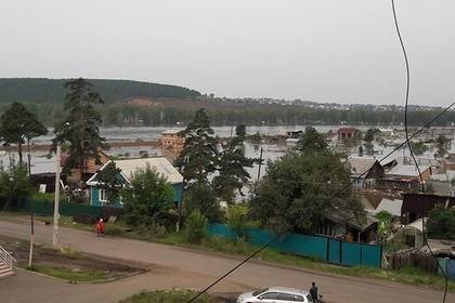 Федеральную трассу перекрыли из-за паводка в Иркутской области