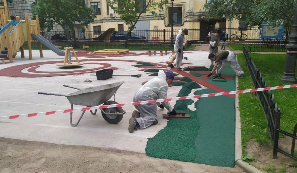 В сквере Низами появится новая детская площадка