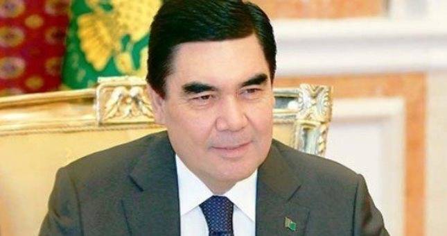 Туркменская богема призвала пытать распространителей слухов о смерти Аркадага