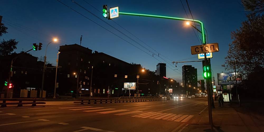 В Москве установят 100 «умных» светофоров