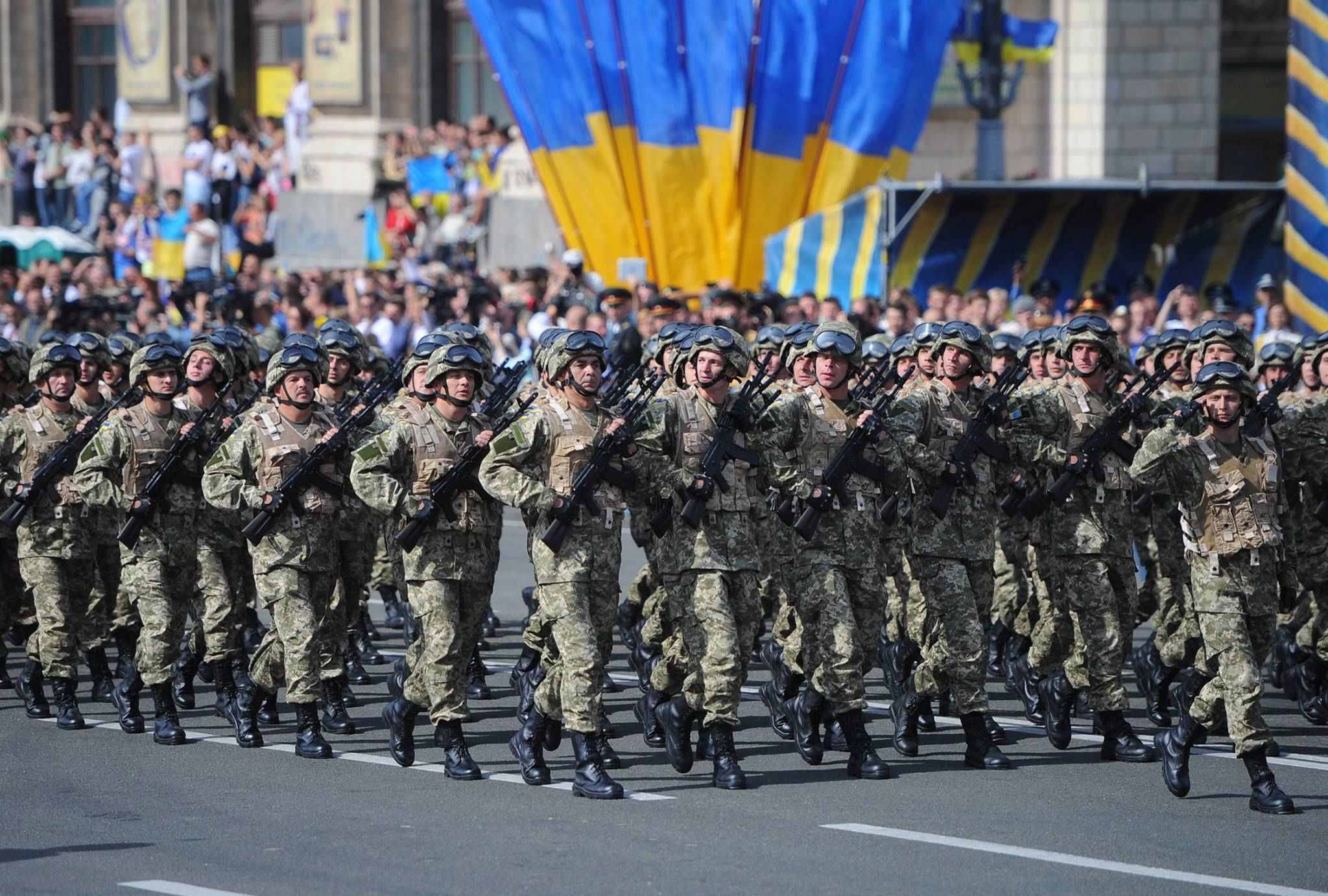 Вместо традиционного военного парада в День независимости в Киеве пройдет праздничное шествие