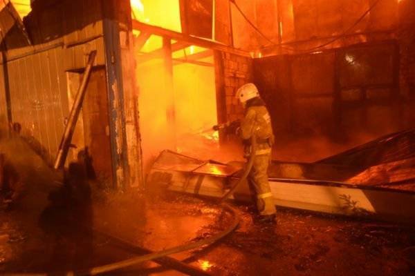 На фабрике по производству меховых изделий Пятигорска случился пожар