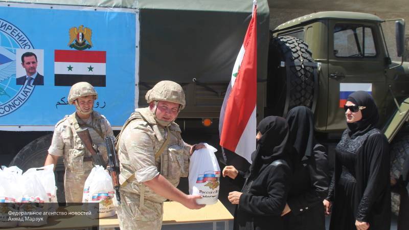Военная полиция России доставила гуманитарную помощь в Дамаск