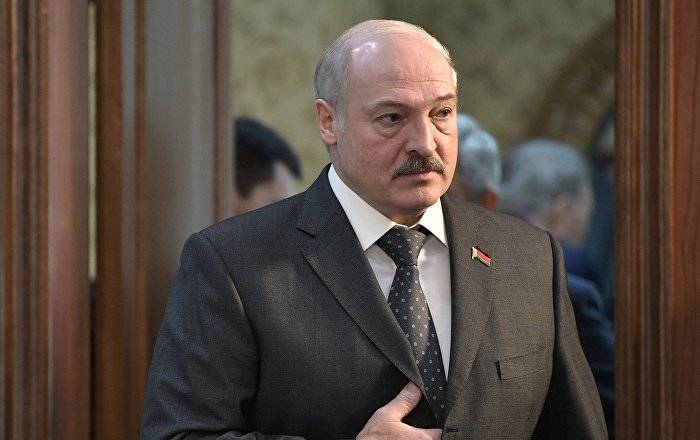 Лукашенко призвал не тратить денег на выборы, чтобы не вызвать отвращения у людей