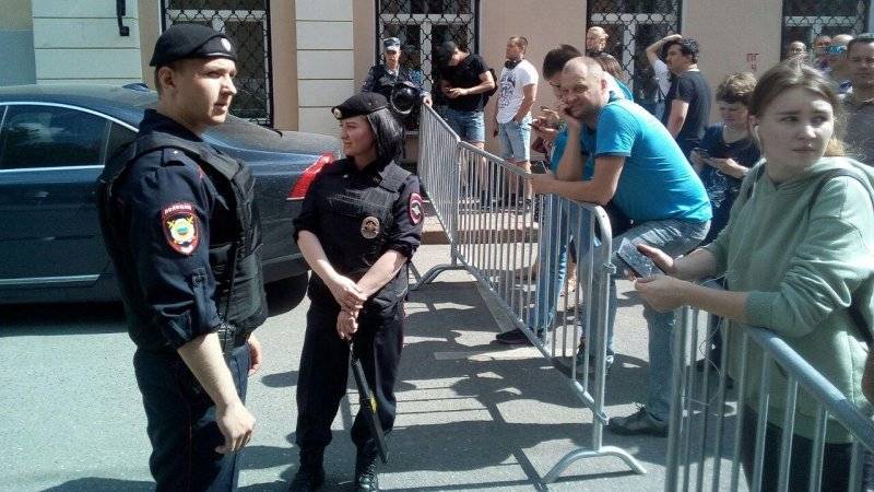 Более 60 нарушителей порядка арестованы и более 160 оштрафованы после митинга в Москве