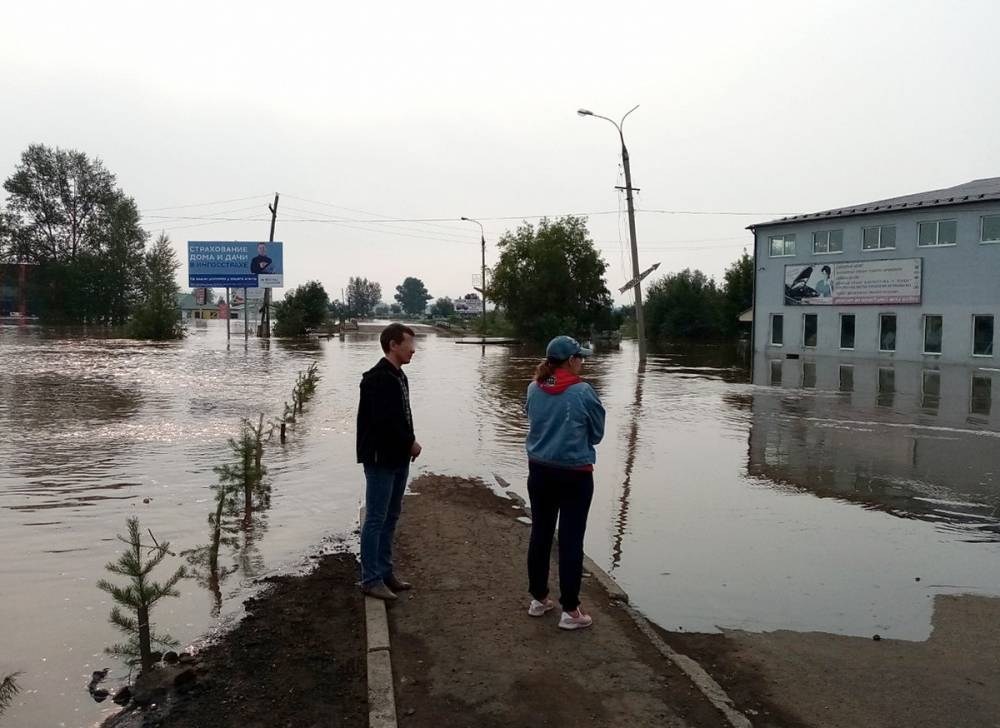 В Иркутской области закрыли участок трассы Р-255 «Сибирь» для всех видов транспорта