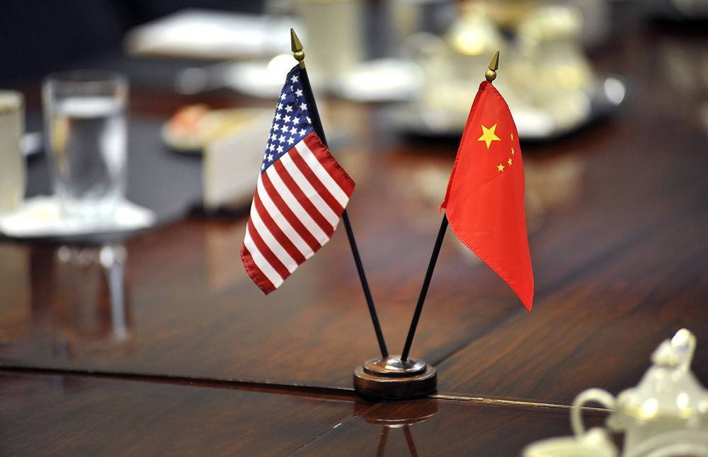 Китай потребовал от США проявить уважение