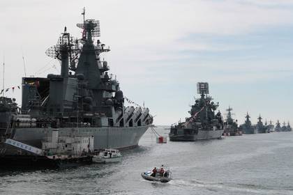 Россию обвинили в перекрытии четверти Черного моря