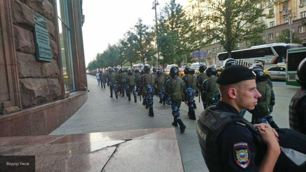 Правоохранители призвали москвичей не посещать незаконную сходку навальнистов 3 августа