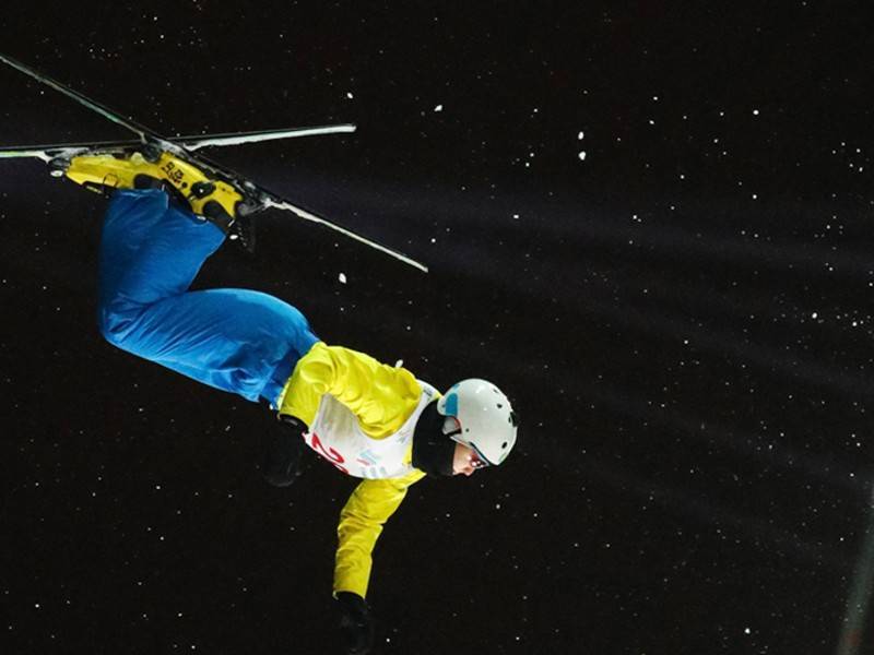 Трамплины для прыжков на лыжах построят в Москве к 2020 году