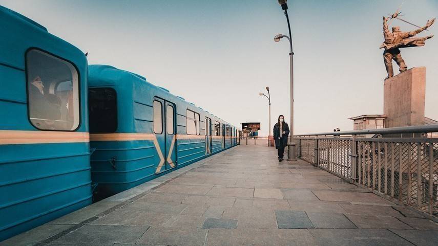 Метро Киева откажется от "зеленых" карточек
