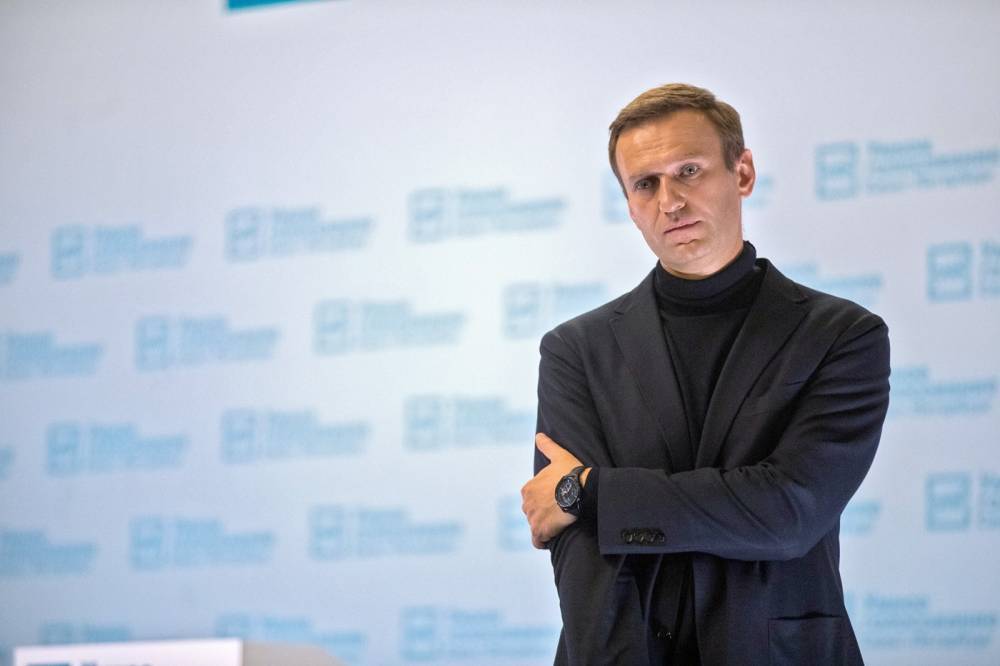 Начальник спецприемника попросил суд прервать арест Навального на время лечения