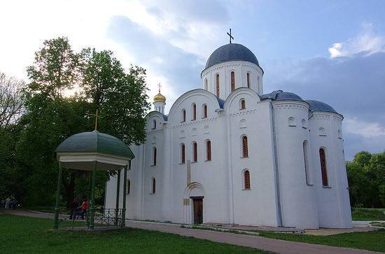В Киеве освятили храм в честь князей Бориса и Глеба