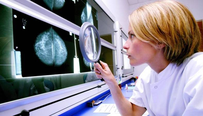 Медикам будут доплачивать по 500 руб за каждый выявленный случай рака — Информационное Агентство "365 дней"