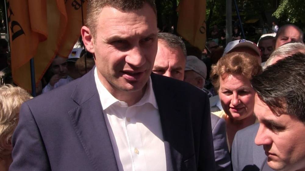 Кличко обвинил команду Зеленского во лжи и непрофессионализме