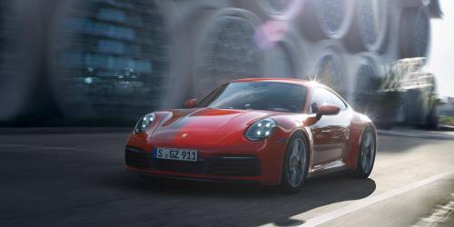 Porsche объявила рублевую стоимость новых купе и кабриолета 911 Carrera :: Autonews