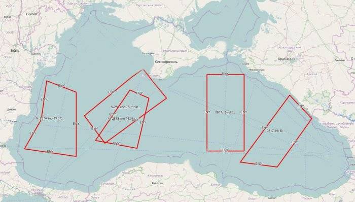 Россию обвинили в перекрытии четверти Черного моря