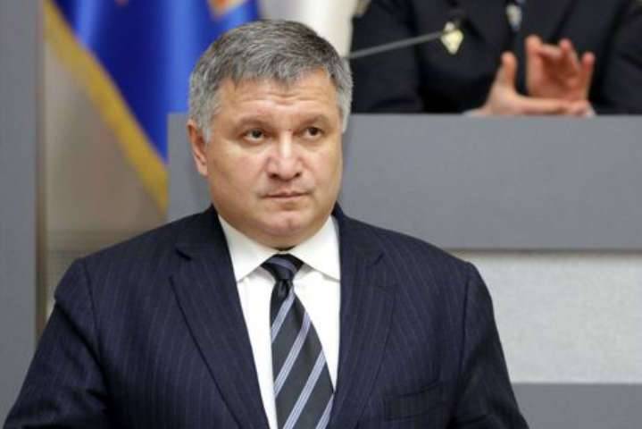 Аваков сделал срочное заявление о Зеленском и Порошенко