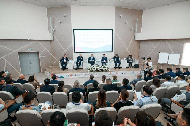 Участники сессии ВЭФ-2019 обсудили вклад МФО в развитие Дальнего Востока