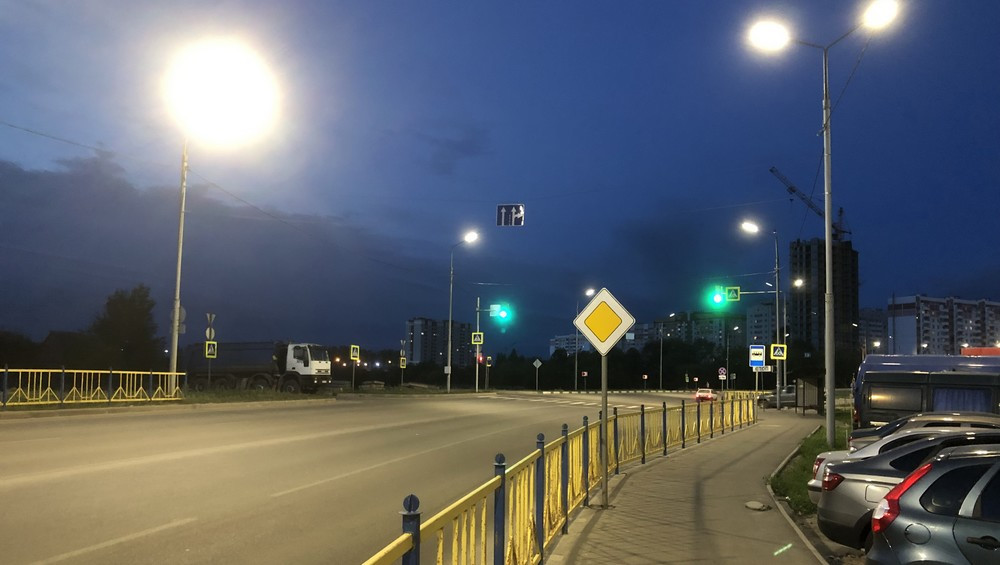 Жители Брянска признали образцовым освещение улицы Романа Брянского