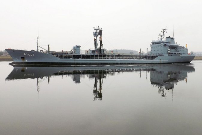 Германия закажет танкеры нового поколения для ВМС