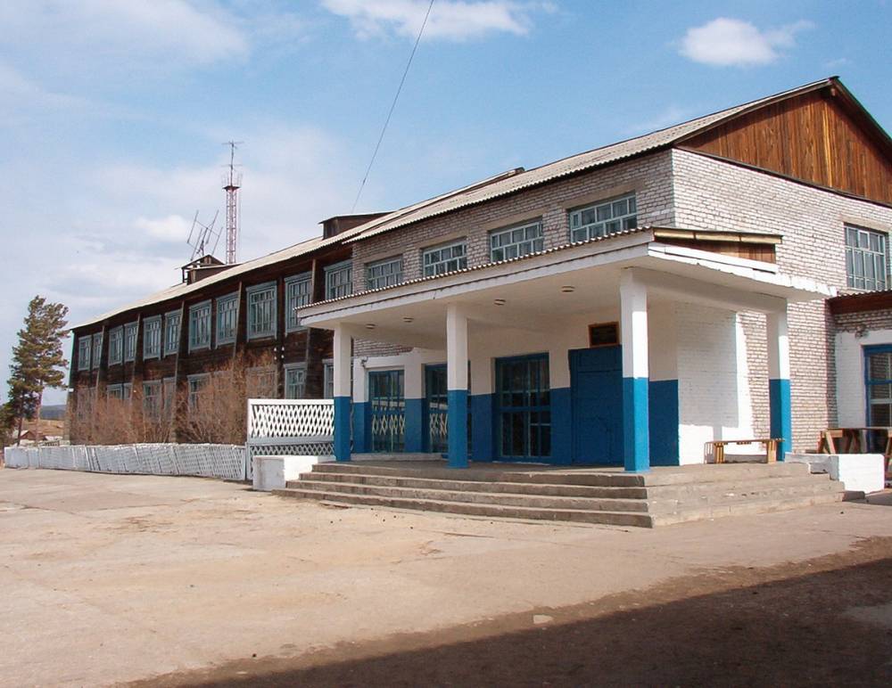 В Заиграевском районе Бурятии местные власти «нахимичили» с ремонтом школы