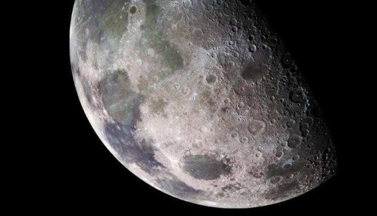 Геологи выяснили истинный возраст Луны