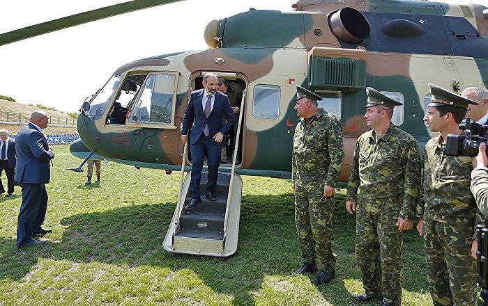 Пашинян прокомментировал публикацию в СМИ о том, что он "прокатился" к другу на вертолете