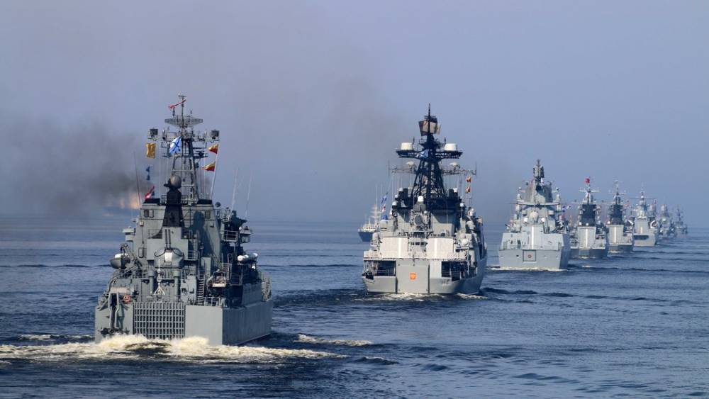 "Мощь военного флота России позволяет ему решать задачи в любой точке мира" – военный эксперт