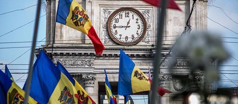 Молдавский премьер нарвалась на обвинение в лицемерии