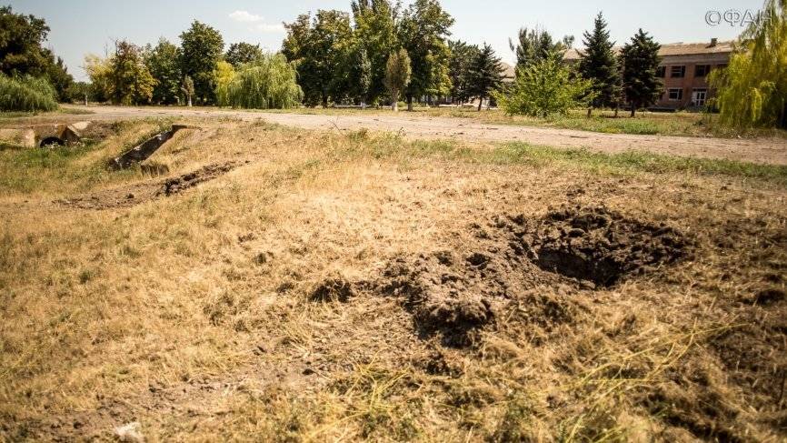 ВСУ взорвали свои позиции под Мариуполем, чтобы обвинить ДНР