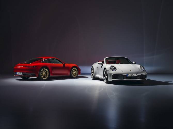 Объявлены цены на новый 911 Carrera в кузове «купе» и «кабриолет»