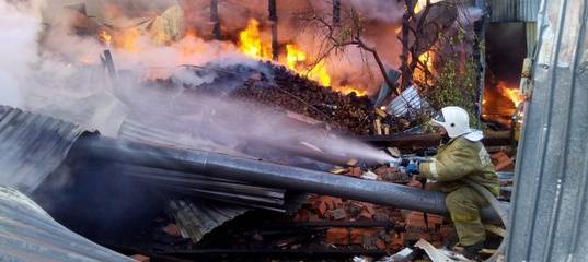 Появилось видео из тюменского поселка Боровский, где утром взорвался дом