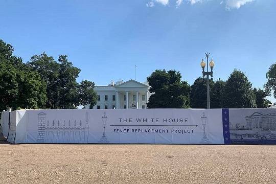 Вокруг Белого дома построят четырехметровую ограду