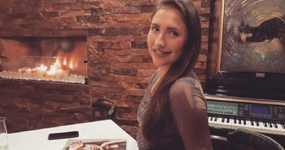 У украинской певицы украли икону в московском кафе.