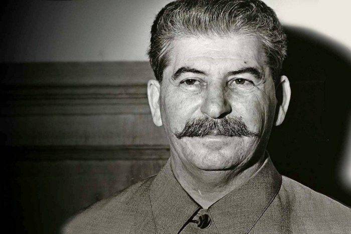 Сколько рублей должен стоит доллар: мнение Иосифа Сталина | Русская семерка