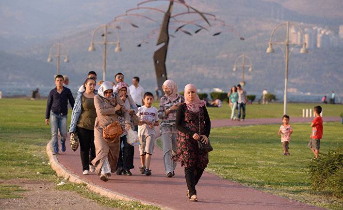 Yeni Şafak (Турция): туристы-мусульмане потратили в Турции десять миллиардов долларов