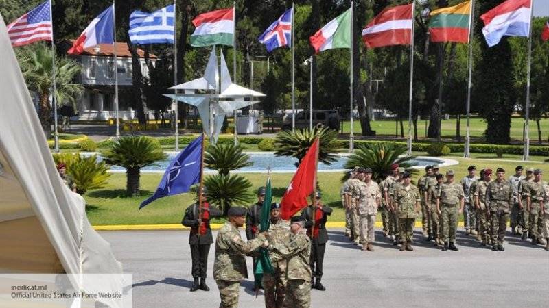 СМИ объяснили, почему военное планирование НАТО потерпело фиаско перед Россией