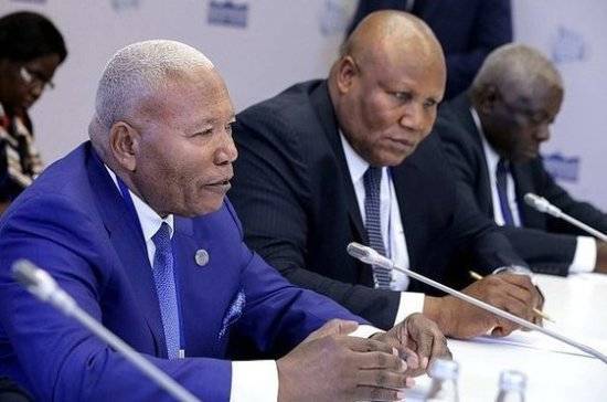 Россия может играть важную роль в развитии Африки, заявил председатель Национальной Ассамблеи Конго