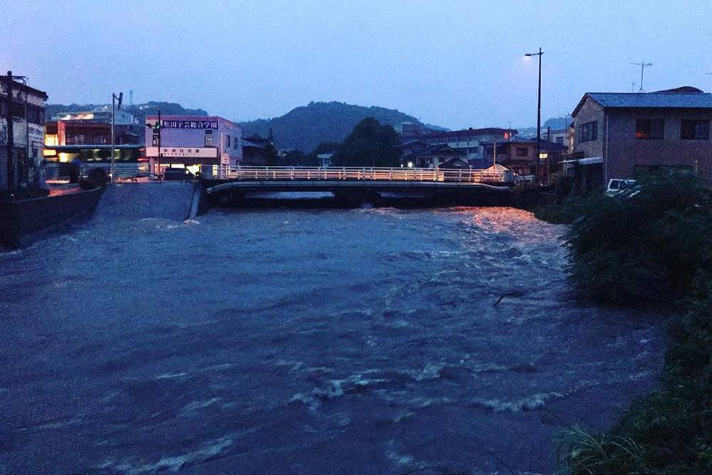 На юге острова Кюсю объявили эвакуацию больше миллиона человек из-за сильных ливней