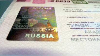Электронные визы увеличат поток туристов в Россию на 40%: экспертное мнение | PolitNews