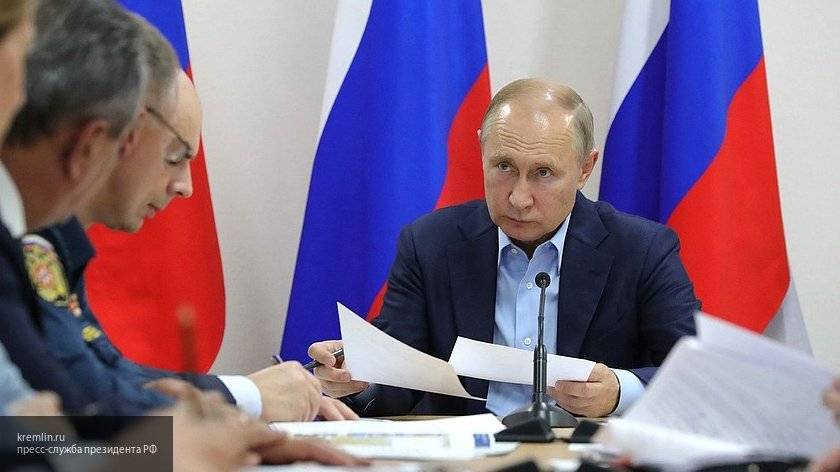 Путин подписал закон о компенсации ипотеки многодетным семьям