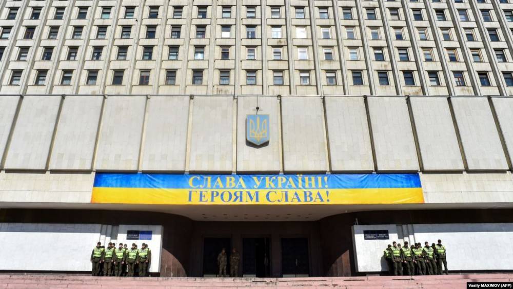 ЦИК Украины отменил регистрацию Клюева и Шария на выборах в Раду