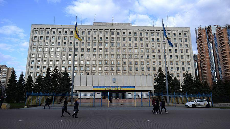 ЦИК Украины отменила регистрацию Шария и Клюева на выборы в раду