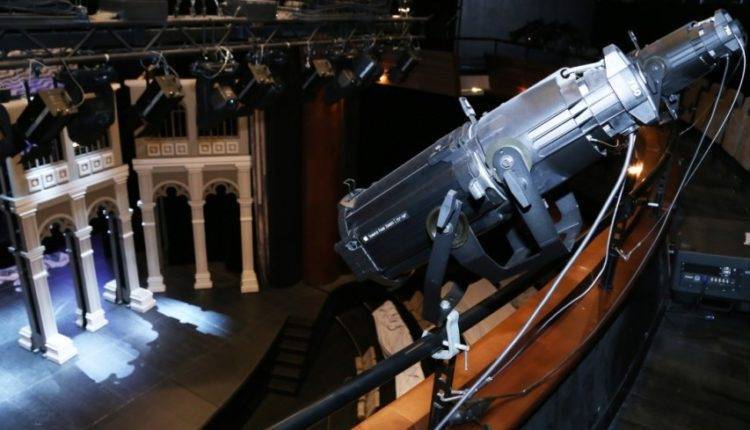 Театр Вахтангова начинает гастроли в Астрахани